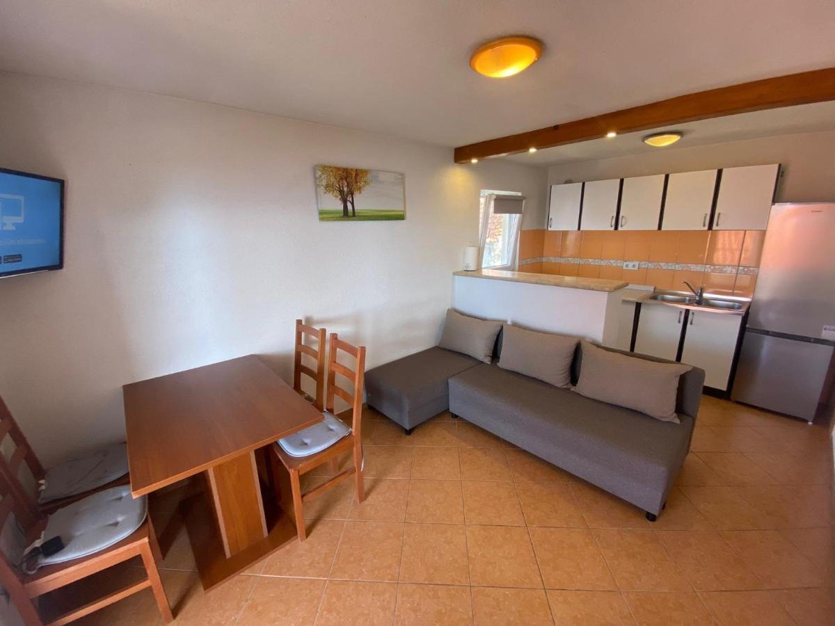 Seaside Secluded Apartments Cove Tvrdni Dolac, Hvar - 12655 Gdinj Εξωτερικό φωτογραφία